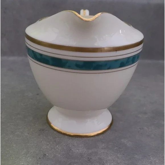 Gorham Winfield Japan Creamer 24 KT Gold Hand Banded Fine China White Green - Picture 3 of 6